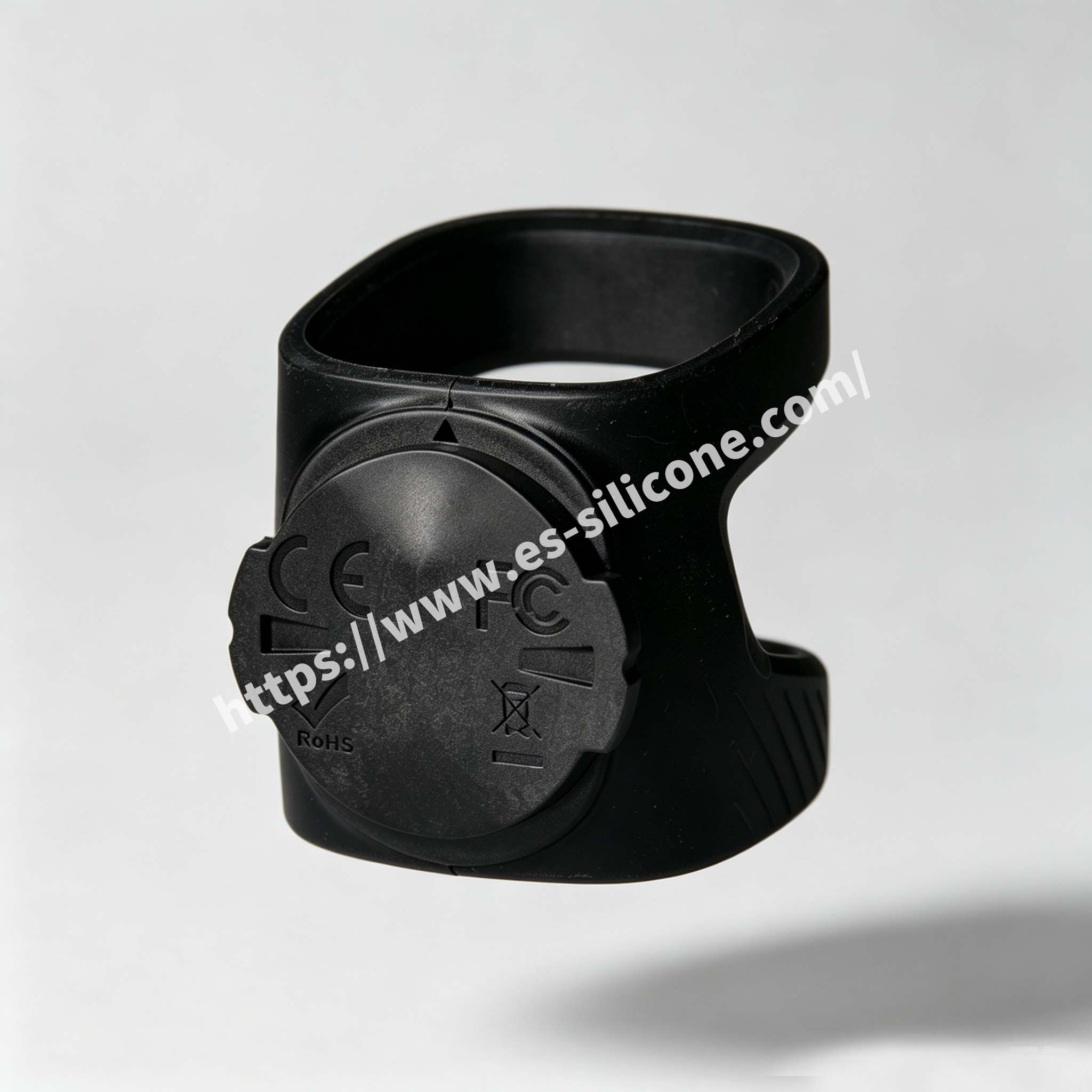 Bicycle light handle with plastic coated in silicone