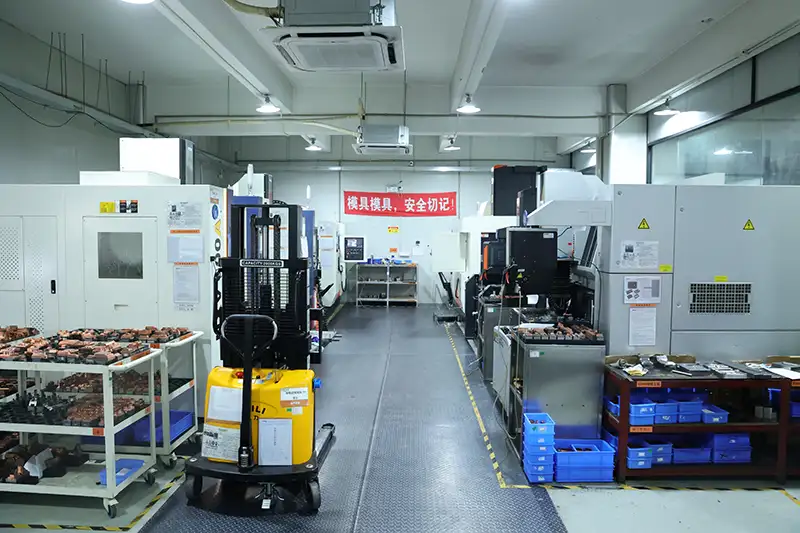 tooling mold workshop