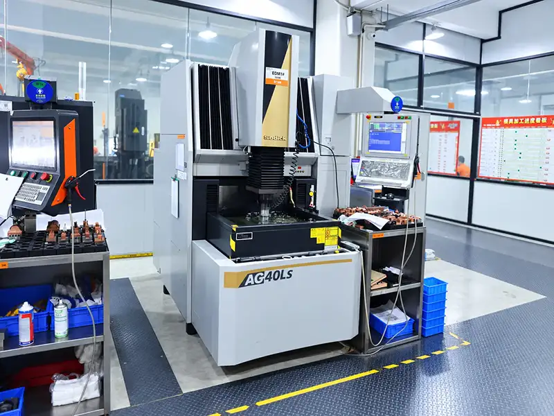 tooling mold workshop