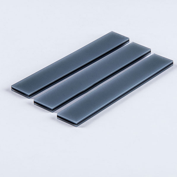 YL-type conductive zebra strip with good elasticity